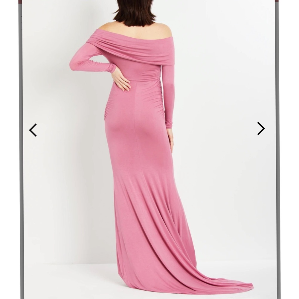NWT! Motherhood Maternity Off the shoulder maternity gown (photo shoot dress) - Picture 4 of 7